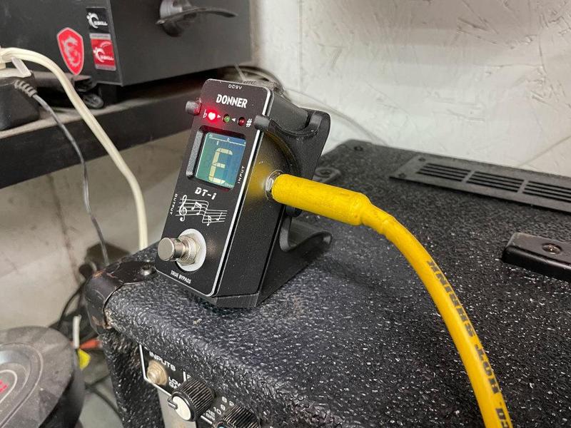 Donner DT-1 Tuner Holder