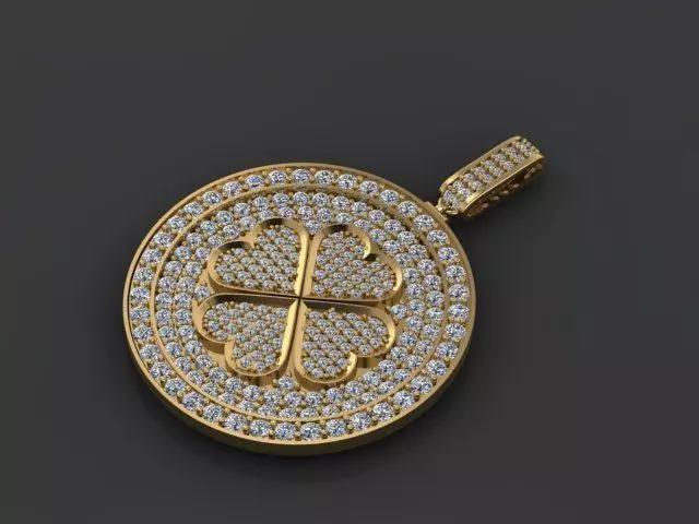 clovers lucky pendant