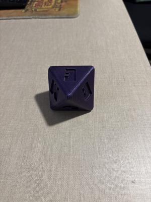 Dado con estilos natación