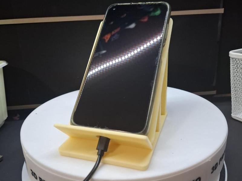 Phone holder – with & without logo with cable management