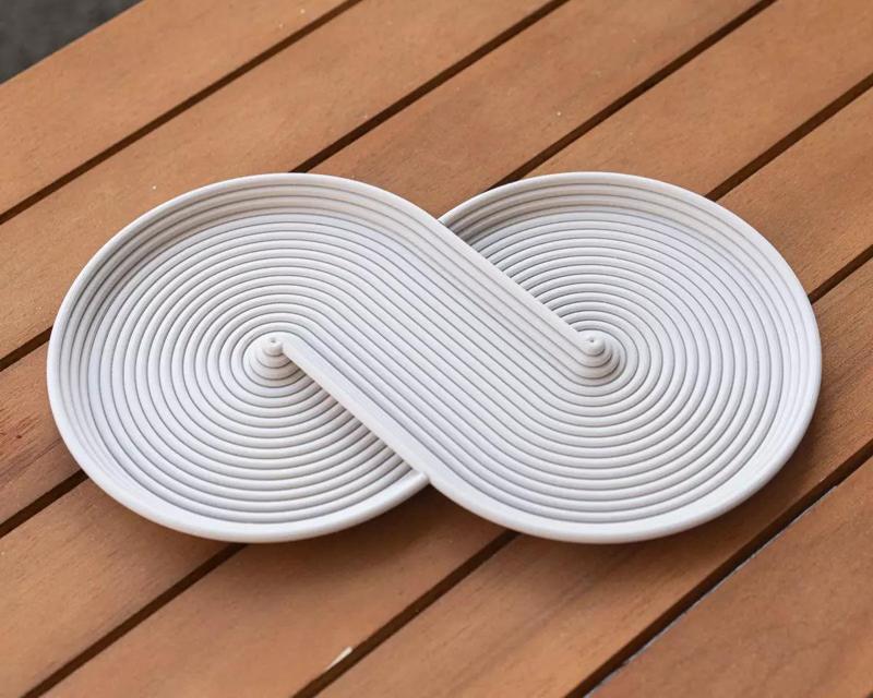 INFINITY STREAKED TRAY