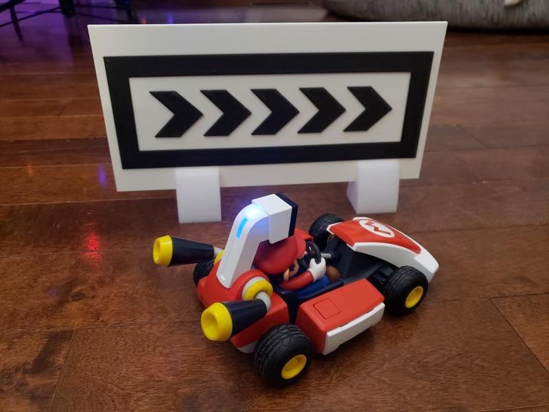 Mario Kart Live Circuit Direction Arrows