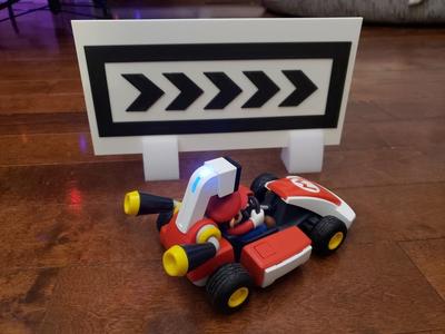 Mario Kart Live Circuit Direction Arrows
