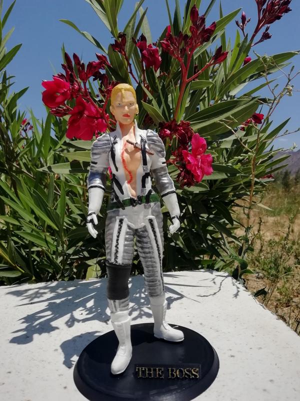 Metal Gear Solid 3-The Boss Figure