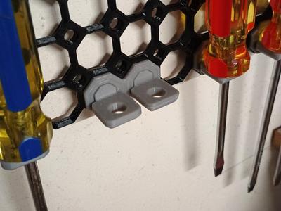 Multiboard single screwdriver holder
