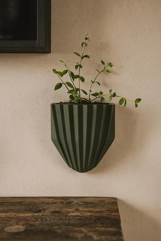 Geometric Wall Planter & Vase – Modern Home Decor