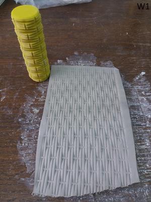 Wicker weave texture roller bundle