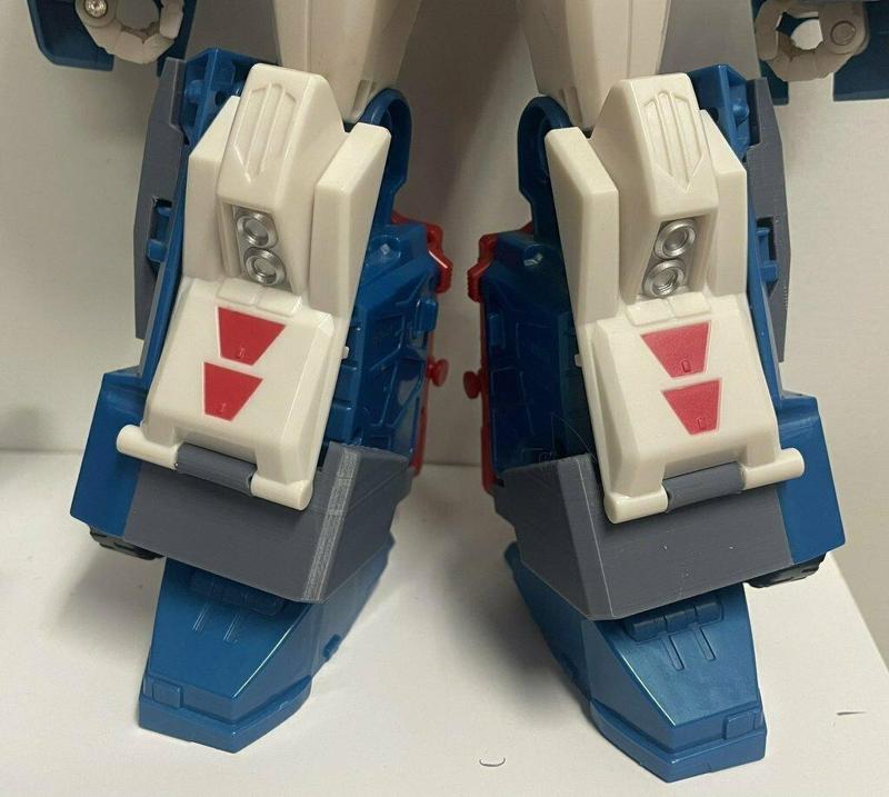 Combiner Wars Ultra Magnus Leg extenders/stabilizers