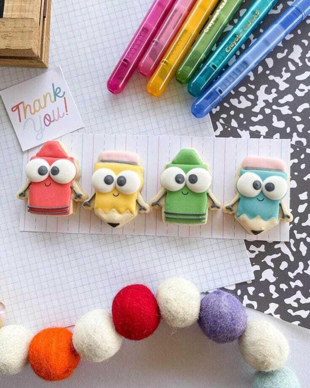 PENCIL CRAYON COOKIE CUTTER