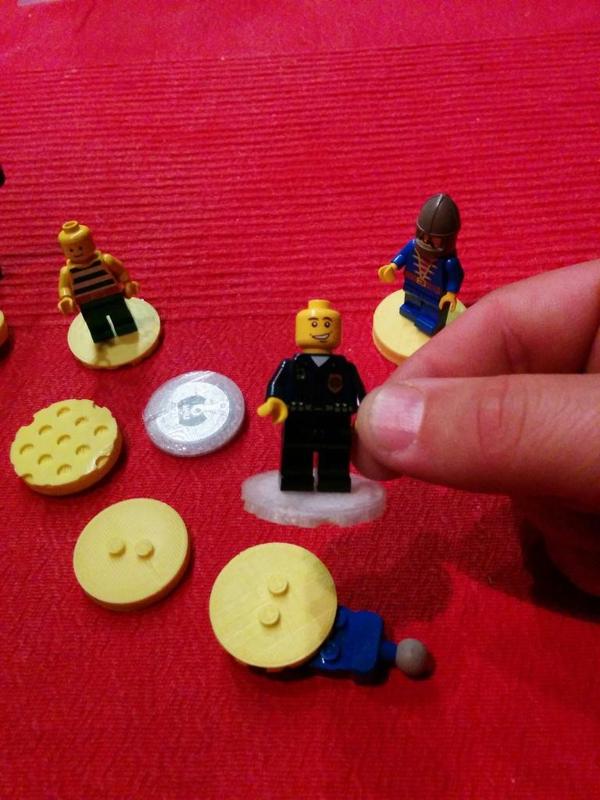 RFID NFC Lego compatible platform piece