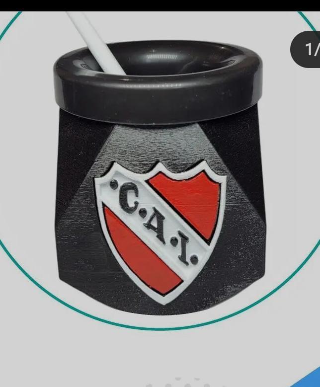 Independent geometric mate ,king of cups