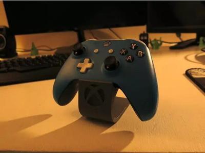 Xbox One Controller Stand