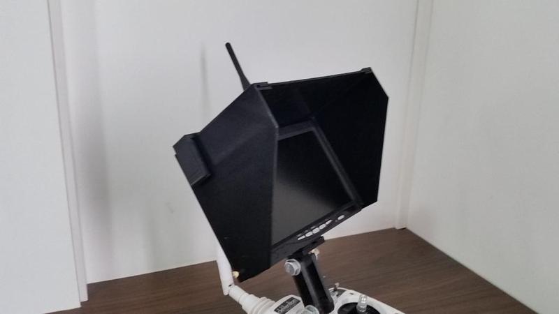 Customizable Sun Shield for FPV LCD Monitor