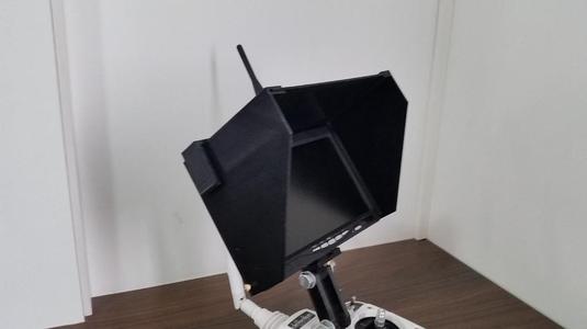 Customizable Sun Shield for FPV LCD Monitor