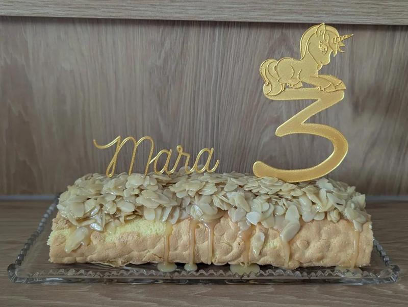 Caketopper 3 mit Einhorn   