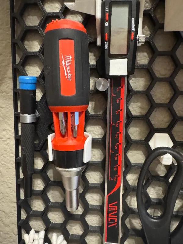 Milwaukee HSW Holder   