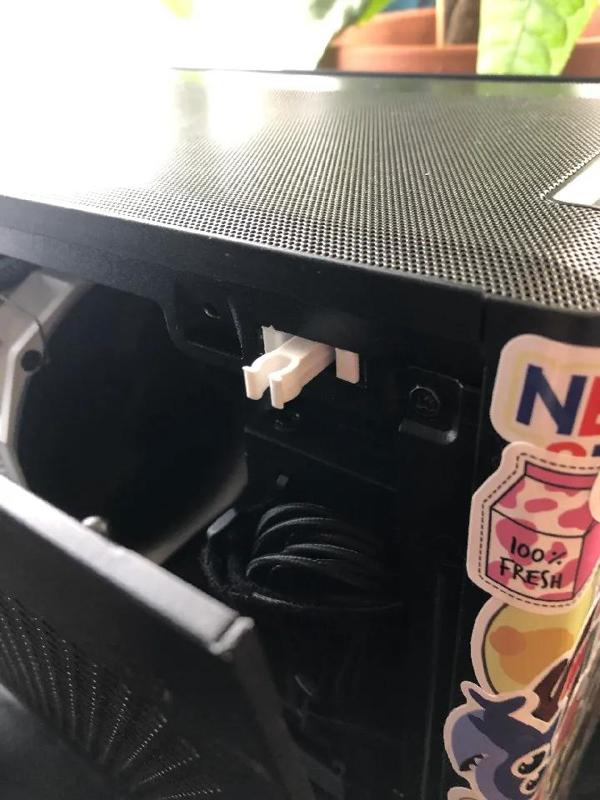 NR200 15mm panel clip   