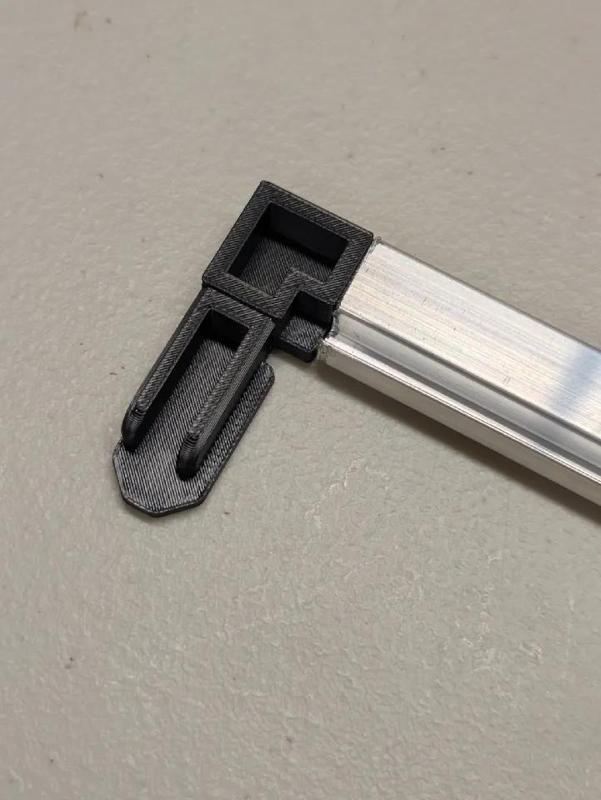 Window Screen Extrusion Corner Piece   