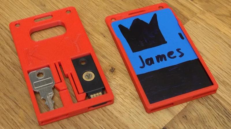 Ausweishalter - Yubikey Halter - Schlüssel Halter - Badge holder - AirTag   