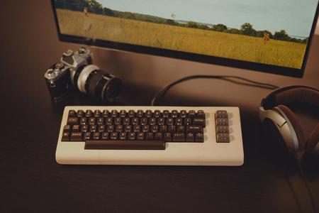 Proton 64