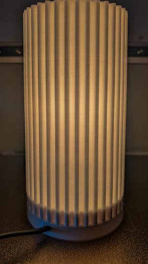 Modern table lamp for E14 bulb