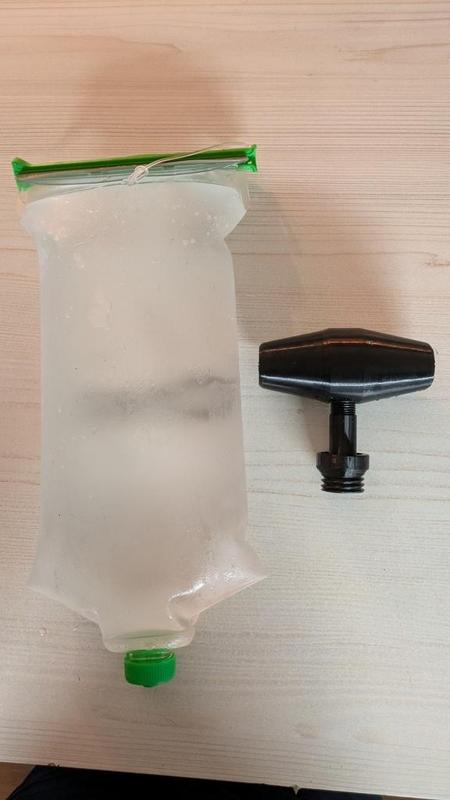 Charcoal filter compatible sawyer