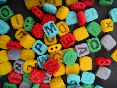 braille letter beads