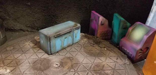 Fridge scatter terrain