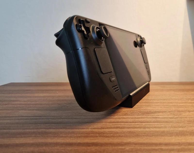 Minimalistic Steam Deck Stand   