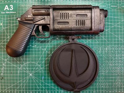 MW-20 Bryar Pistol - Cassian Andor Blaster   