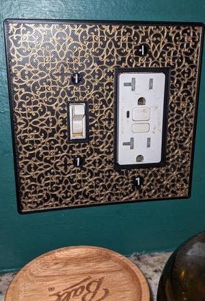2 Gang wall plate square outlet and single switch vintage lace