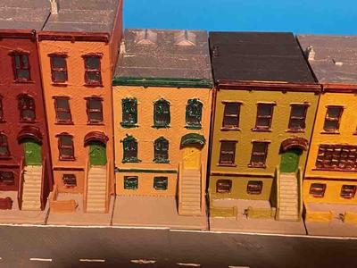 Urban building 30 - Town house (z-scale)