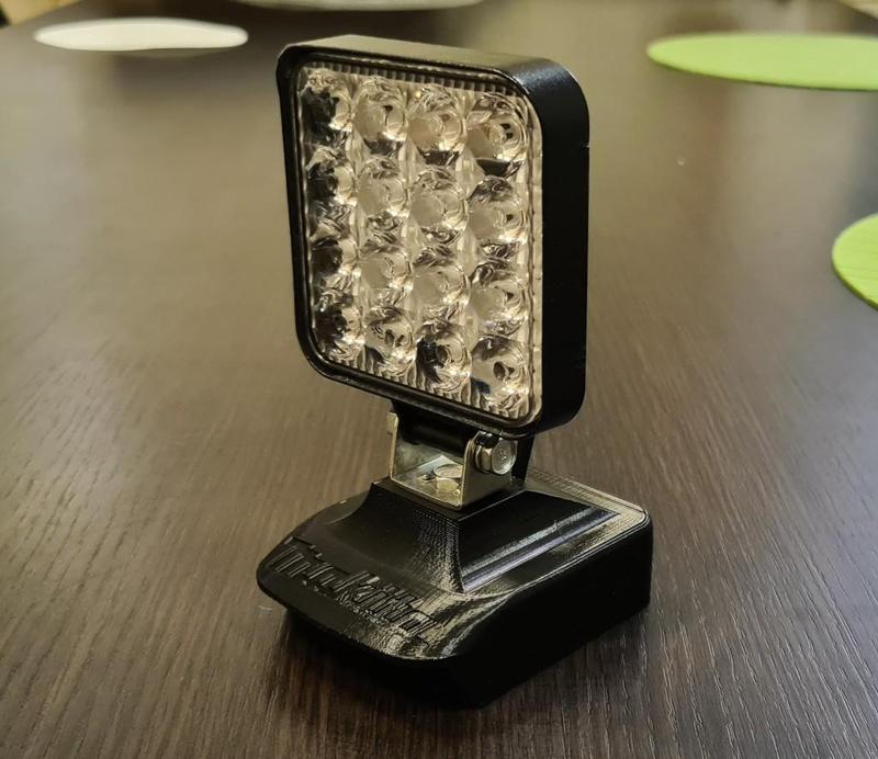 Makita 18V Worklight / Battery Adapter