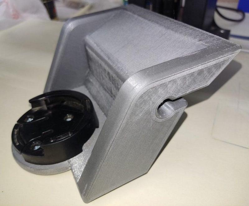 Garmin Striker 4 boat mount