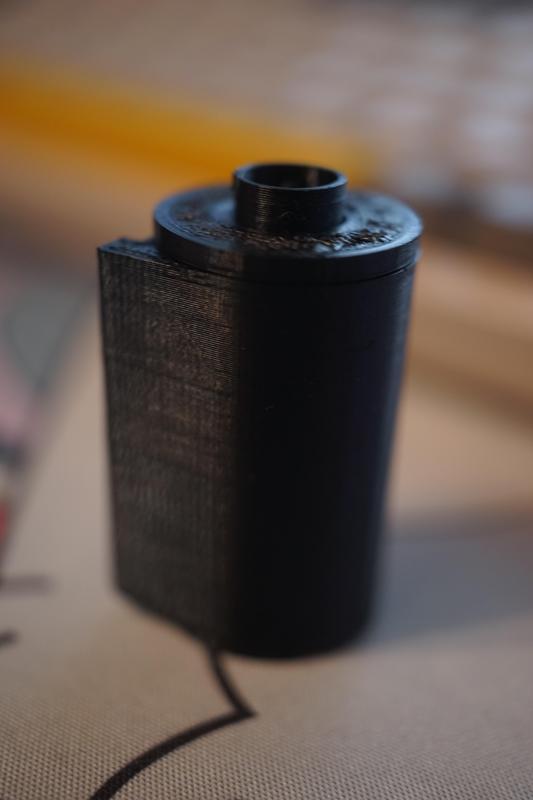 35 mm reusable film cassette