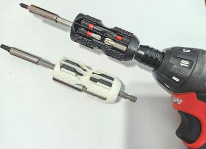 Screwdriver body with bit storage, works with drill/driver w/ and w/o extension