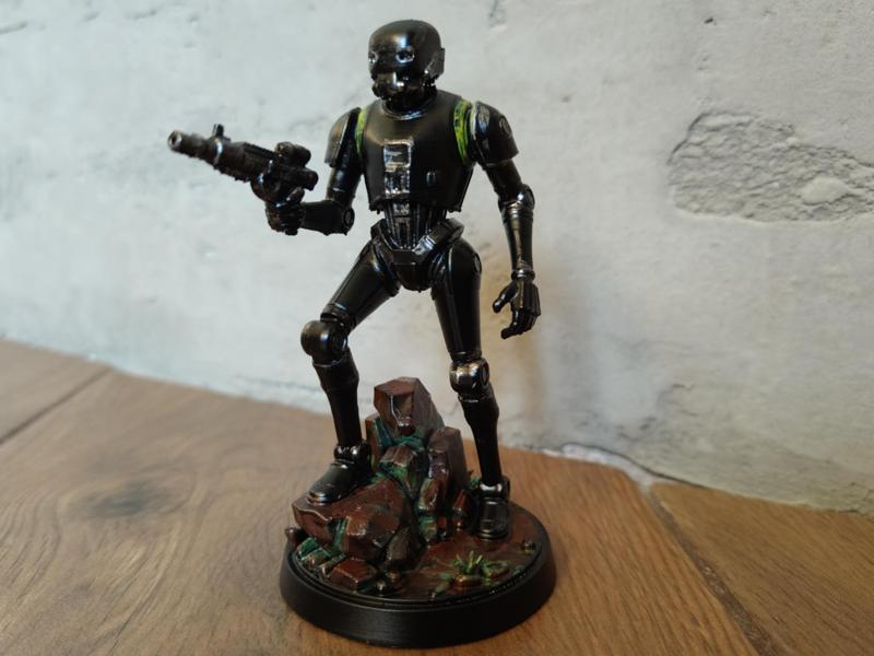 Star Wars: Security Droid (K-2SO style)