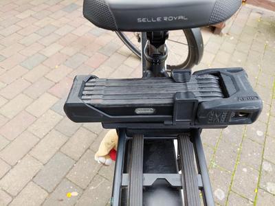 Riese und Müller Nevo3 - Halter für ABUS Faltschloss 