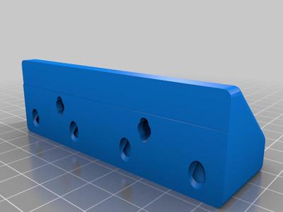 EU - US compatible charger holder for skadis 