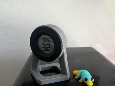Circular Hygrometer Holder