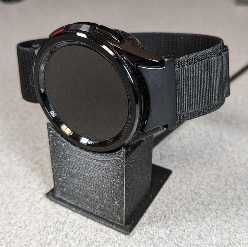 Galaxy Watch 6 Classic Stand