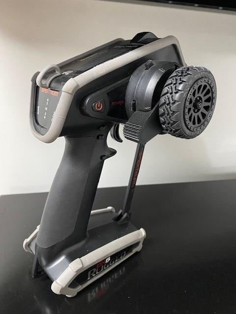 Extended thumb control for steering 