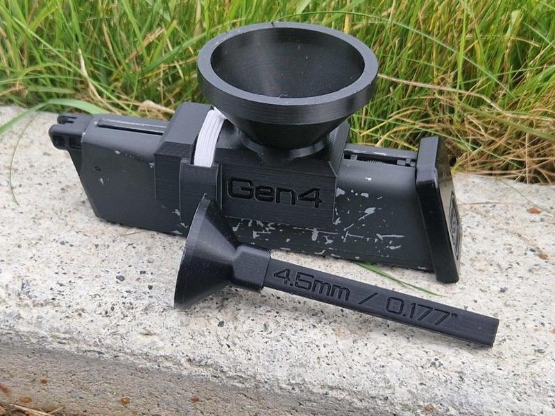 Glock 17 Gen4 Airgun magazine filler