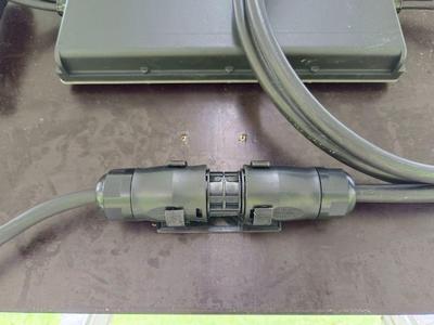 Halter Steckerkupplung Wechselrichter Hoymiles