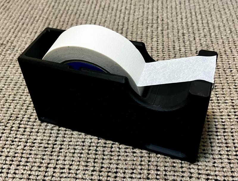 Tape dispenser to max 1.5 inch tape