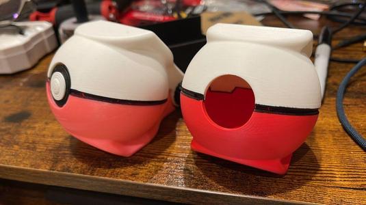 Poke Ball Snow Ball Maker