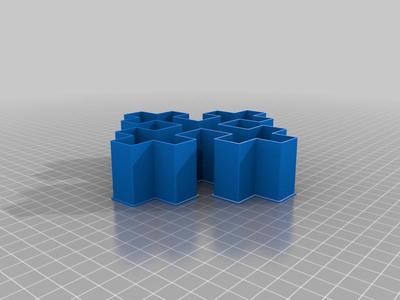 Recrossed cross, nestable box (v2)