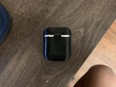 (OLD better one link in the description) Airpods case
