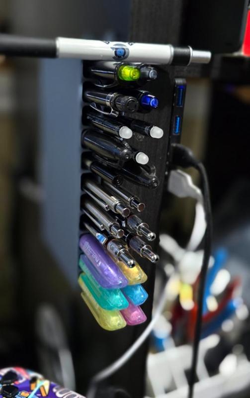 Slim Line Pencil/Pen Holder