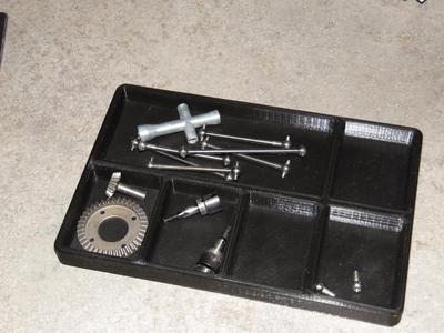 Screw stand